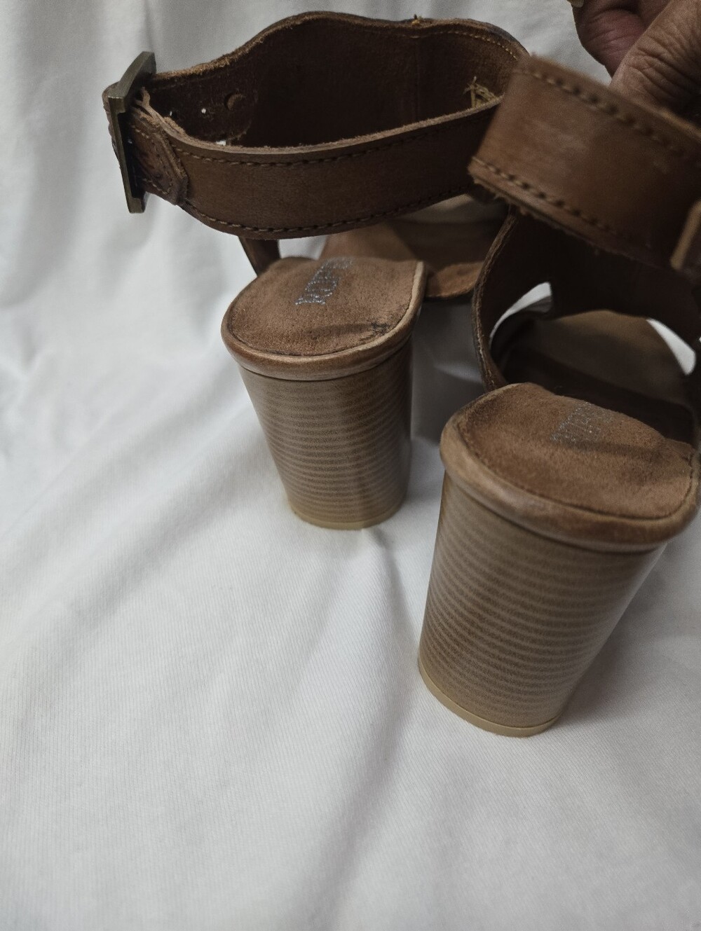 Roper Brown Tooled Leather Open-Toe Block Heel Sandal - Picture 10 of 11